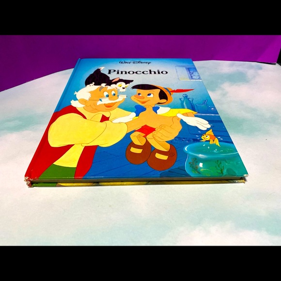 WALT DISNEY PINOCCHIO VINTAGE 1986 COLLECTABLE HARDCOVER BOOK GALLERY BOOKS 95p. - Picture 13 of 16